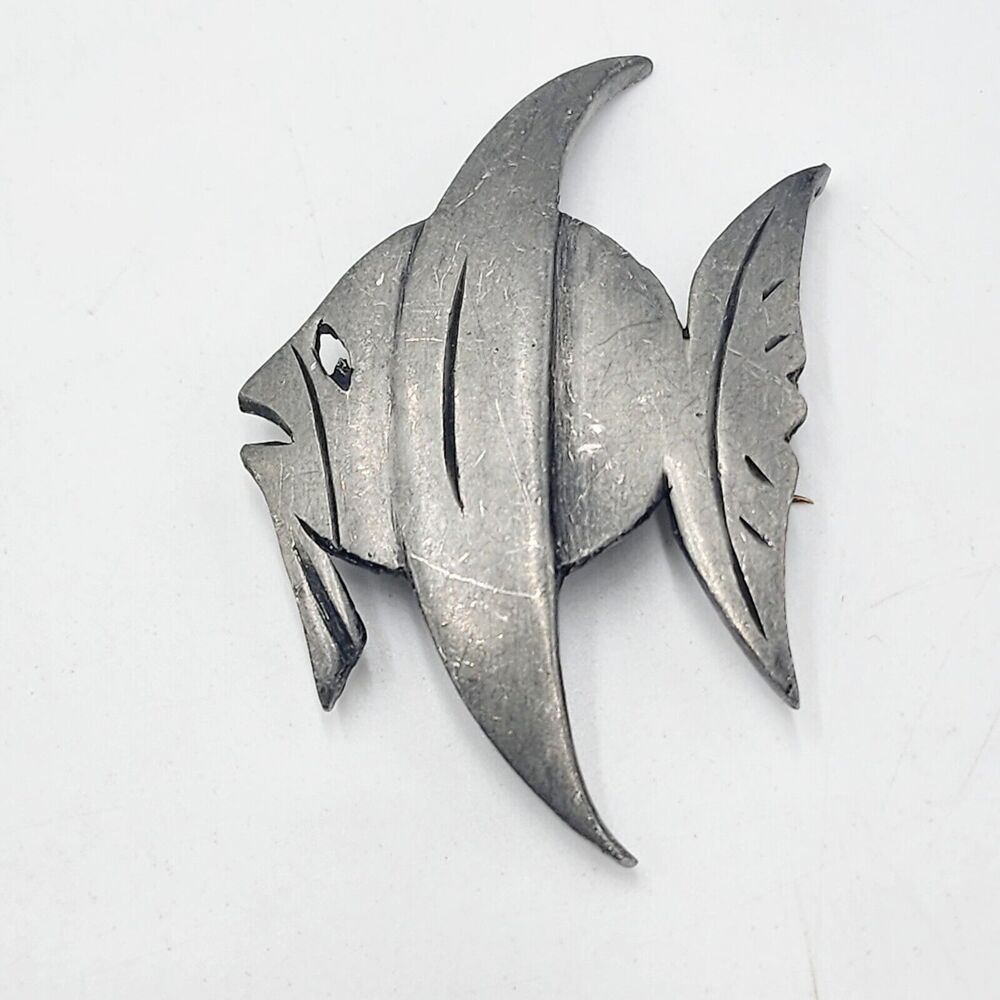Vintage Retro Pewter Tropical Angel Fish Brooch Pin Artist Signed KA F Artisan